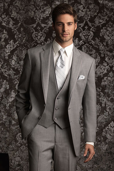 Allure Men Heather Grey Two Button Bartlett